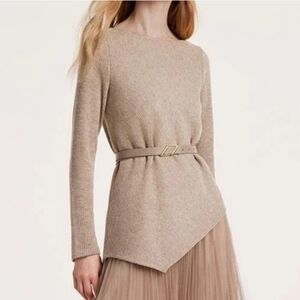 Goelia Ribbed Knit Pullover Top Minimalist Classic Crewneck Beige Size M/US 6